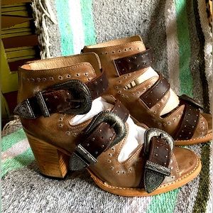 Freebird’s by Steven Madden